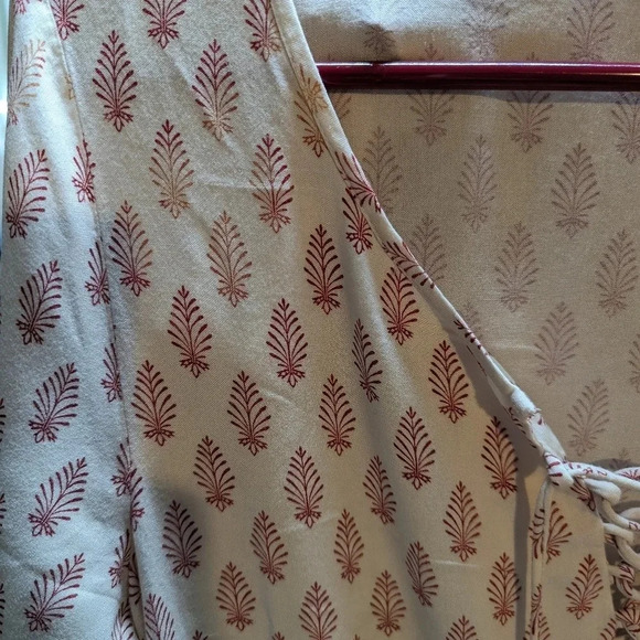 Sanctuary Boho mini dress, cream, red, flowy fit women's size small A9 - Picture 4 of 7